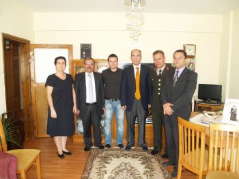 KEMAL NAZLı - Kurban Bayramı Nedeniyle Gelibolu`daki Şehit Aileleri Ziyaret Edildi