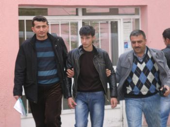 Liseli Gencin Katil Zanlısı Yakalandı