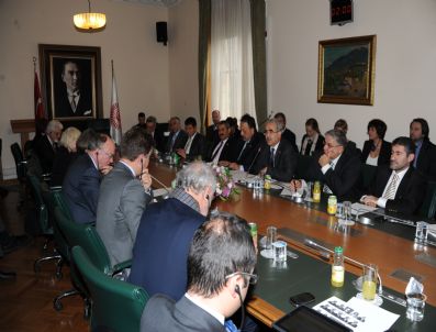 İBRAHIM YIĞIT - Tbmm Sanayi Komisyon Başkanı Fındıklı`dan, Ap Komisyon Üyelerine Ab Dersi