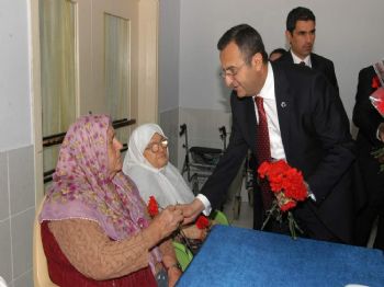 BİLAL UÇAR - Vali Demir`den Bayram Ziyaretleri