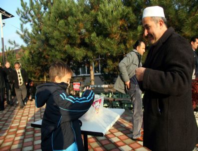 Bartınlı Çocuklar Bayram Harçlıklarını Depremzedelere Gönderdi