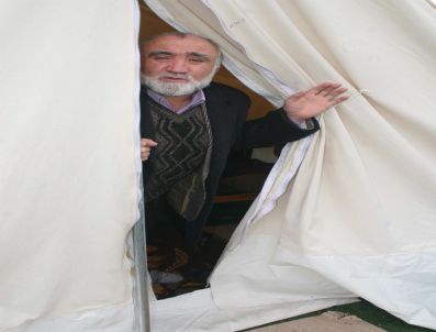 Çadır Kentte Buruk Bayramlaşma