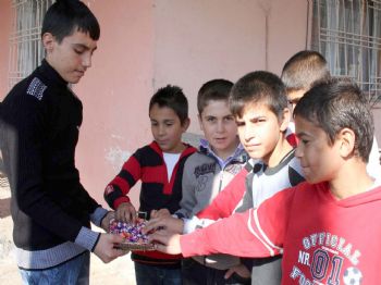 Midyat’ta Bayram Coşkuyla Kutlanıyor