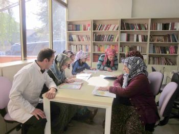 Romanlara Okuma Yazma Kursu