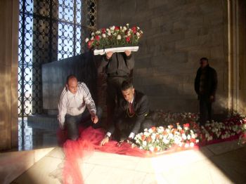 Turhallı Çiçekçi Budak: Anıtkabir’i Her Yıl 200 Bin Karanfil İle Süslüyoruz