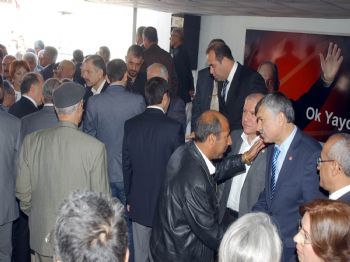 TURGAY DEVELİ - Adana`da Bayram