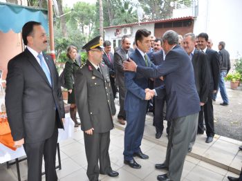 ABDÜLKADIR KARATAŞ - Soma Protokolü Bayramlaştı