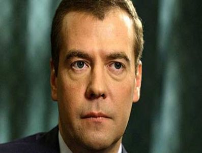 DIMITRIY MEDVEDEV - Medvedev, Almanya'dan Vizeyi Kaldırılmasını İstedi