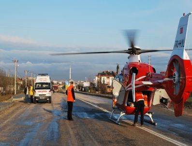 Otomobil Takla Attı: 5 Yaralı