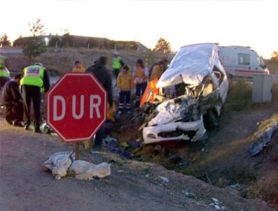 PRIMER - Gaziantep ve Kırıkkale'de trafik kazası: 11 ölü