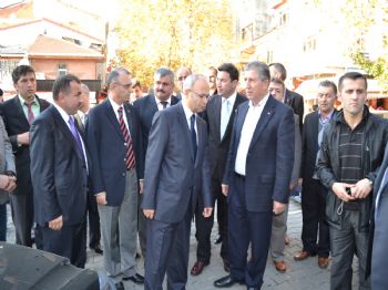 KÖKSAL TOPTAN - Ak Partiden Alaplı’ya Bayram Çıkartması