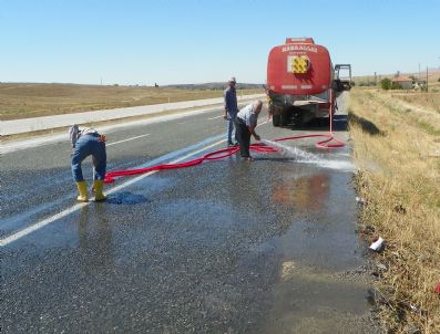 Kırıkkale`de Trafik Kazası: 4 Yaralı
