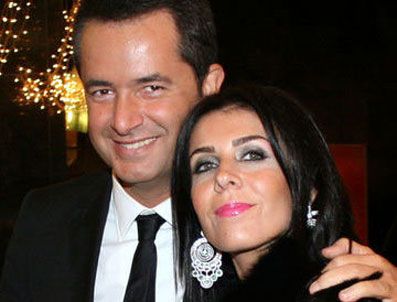 Acun Ilıcalı'dan eşine Porsche