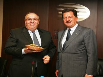 Eximbank, Genel Müdürlüğü'nü İstanbul'dan Önce İzmir'e Taşıdı