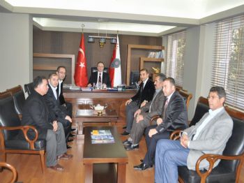 İPEK MOBILYA - Ak Parti'den Emniyet Müdürüne Ziyaret
