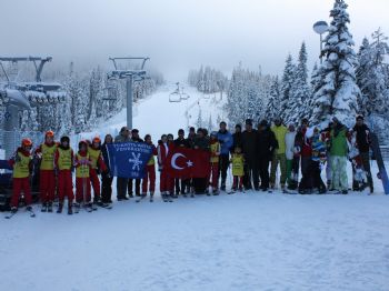 TÜRKIYE KAYAK FEDERASYONU - İlgaz'da Kayak Sezonu Açıldı