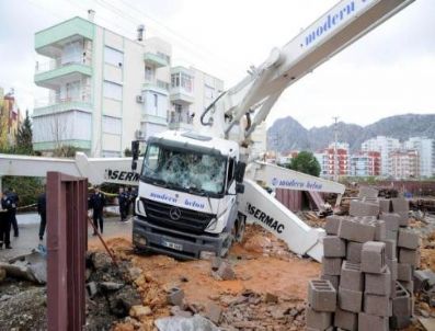 MESUT DEDEOĞLU - MHP iş kazaları hakkında Meclis araştırması istedi