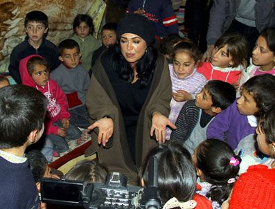 YAĞMUR ÜNAL - Türkan Şoray gözyaşlarını tutamadı