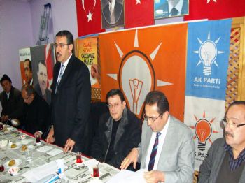 BOSTANBAŞı - Ak Parti Bostanbaşı Belde Başkanlığı'na Vehbi Akın Seçildi