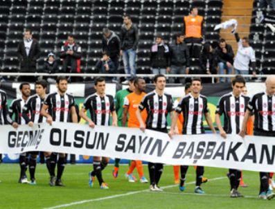 Beşiktaş'tan Erdoğan pankartı