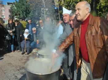 GÜRBÜZ KARAKUŞ - Ceyhan Balkan Türkleri Aşure Günü Düzenledi