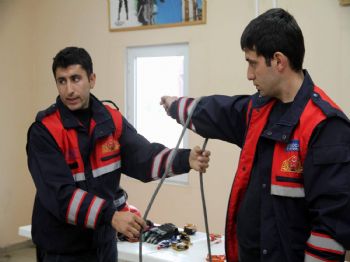 DUMANLı  - Türkiye'nin İtfaiyecileri Kocaeli'de Yetişiyor