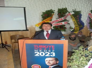 SABRI UĞUR - Ak Parti Bigadiç İlçe Başkanı Akbıyık Güven Tazeledi