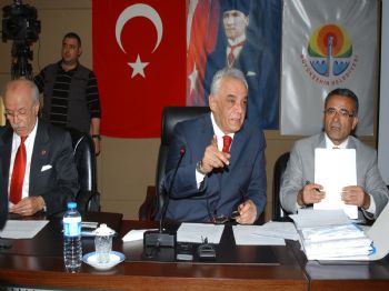 İNSAN HAKLARı GÜNÜ - Büyükşehir Meclisi'nde Asfalt ve Siyaset Gerilimi