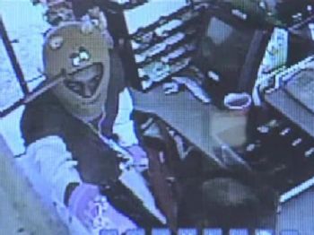 ‘scooby Doo’ Maskesiyle Soygun Anı Kamerada