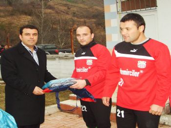 METIN ÇETIN - İstanbul’dan Bartın Amatör Spora Yardım