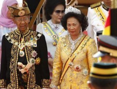 KUALA LUMPUR - Malezya'nın yeni kralı belli oldu