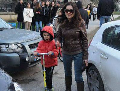 NURGÜL YEŞİLÇAY - Nurgül ve Osman sürekli geziyorlar