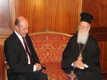 AYA YORGI - Romanya Cumhurbaşkanı Basescu Patrikhaneyi Ziyaret Etti
