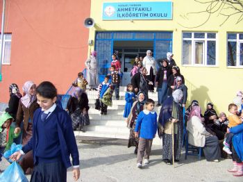 LEVENT KıLıÇ - Sorgun Ahmetfakılı İlköğretim Okulu Aşune Günü Düzenledi