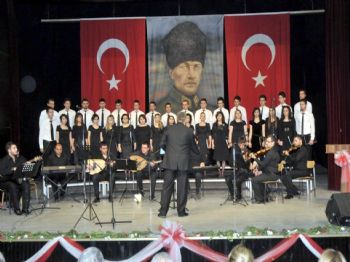 Türk Sanat Müziği Konseri Verildi