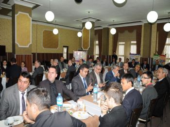 ALI UYSAL - Vali İzzettin Küçük: