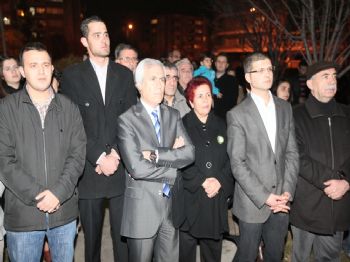 ERDAL EREN - 12 Eylül’de Yaşı Büyütülüp Asılan Erdal Eren Bursa’da Anıldı
