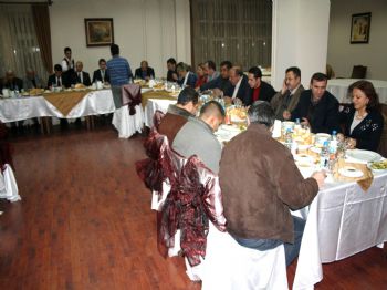 NEVZAT BOZKUŞ - Ak Parti, Kars’ta Doku Yenilemesi Yapıyor