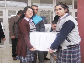 Öğretmen Lisesinden Van'a Aşure Malzemesi