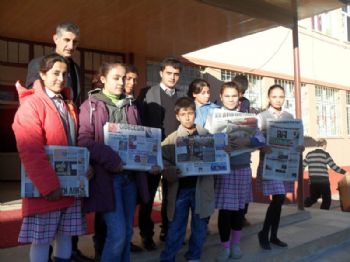 TÜRKÇE ÖĞRETMENI - Sason'da 'her Eve Bir Gazete' Kampanyası