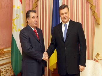 Tacikistan Lideri Rahman, Ukrayna’da Temaslarda Bulunuyor