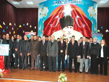 NECIP ÇAKMAK - Uygulamalı Girişimcilik Eğitimi Kursuna Katılanlara Belge Verildi