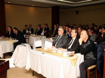 İLYAS DÖKMETAŞ - 'vakalarla Ülseratif Kolit' Konulu Panel Düzenlendi