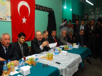 ERDOĞAN AYATA - Vali Koçdemir, Gündoğdu Mahallesi Sakinleriyle Biraraya Geldi