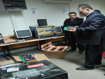 FEHMI ALAYDıN - Bitlis Belediyesi'nden Okullara Destek Devam Ediyor