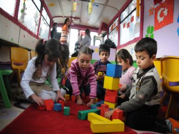 MUHSİN ERTUĞRUL - Gezici Eğitim Otobüsü'nde Eğitimlerini Tamamlayan Öğrenciler Karnelerini Aldı