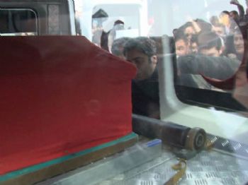 SÖNMEZ ATASOY - “halo Dayı'nın Cenaze Töreninde ‘polat Alemdar’ İzdihamı