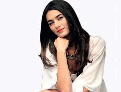 HANDE SUBAŞI - Hande Subaşı: 'Filmimi 3 kez izledim'