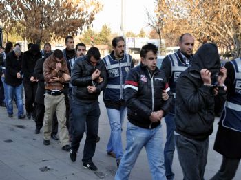 Nevşehir, Antalya ve Şanlıurfa'da Düzenlenen Fuhuş Operasyonu