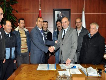 SORKUN - Uşak Belediyesi Hizmet-iş Sendikası İle Toplu Sözleşme İmzaladı